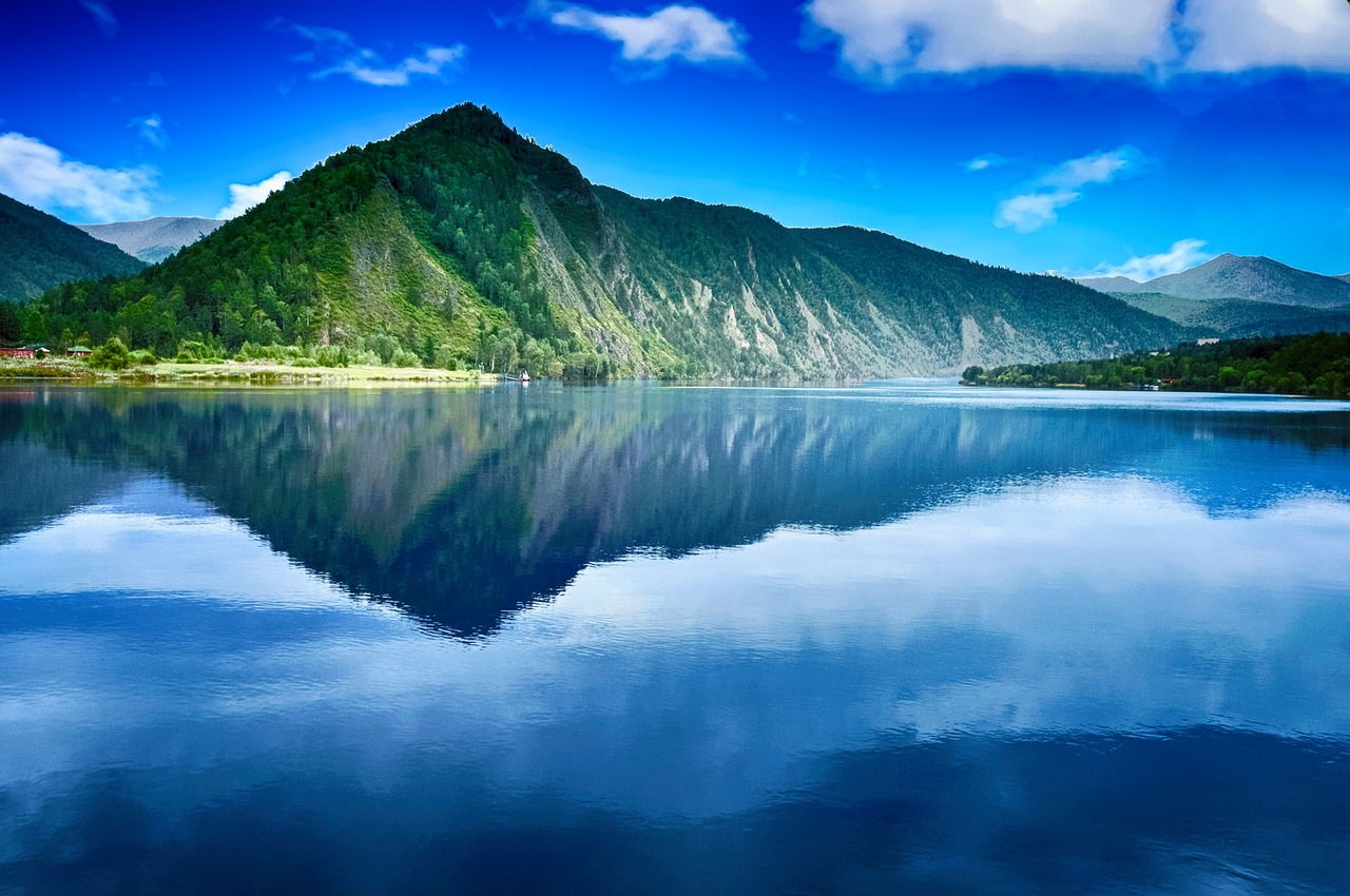 平山豪華之旅，自然美景與奢華生活的完美交融